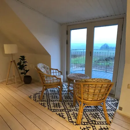 Holiday home Kobbeldalhus *